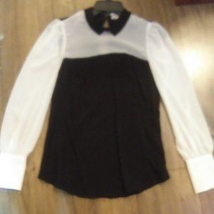 BCBGeneration black and white blouse